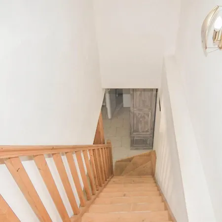 3 Bedroom Gorgeous In 公寓 阿爾勒